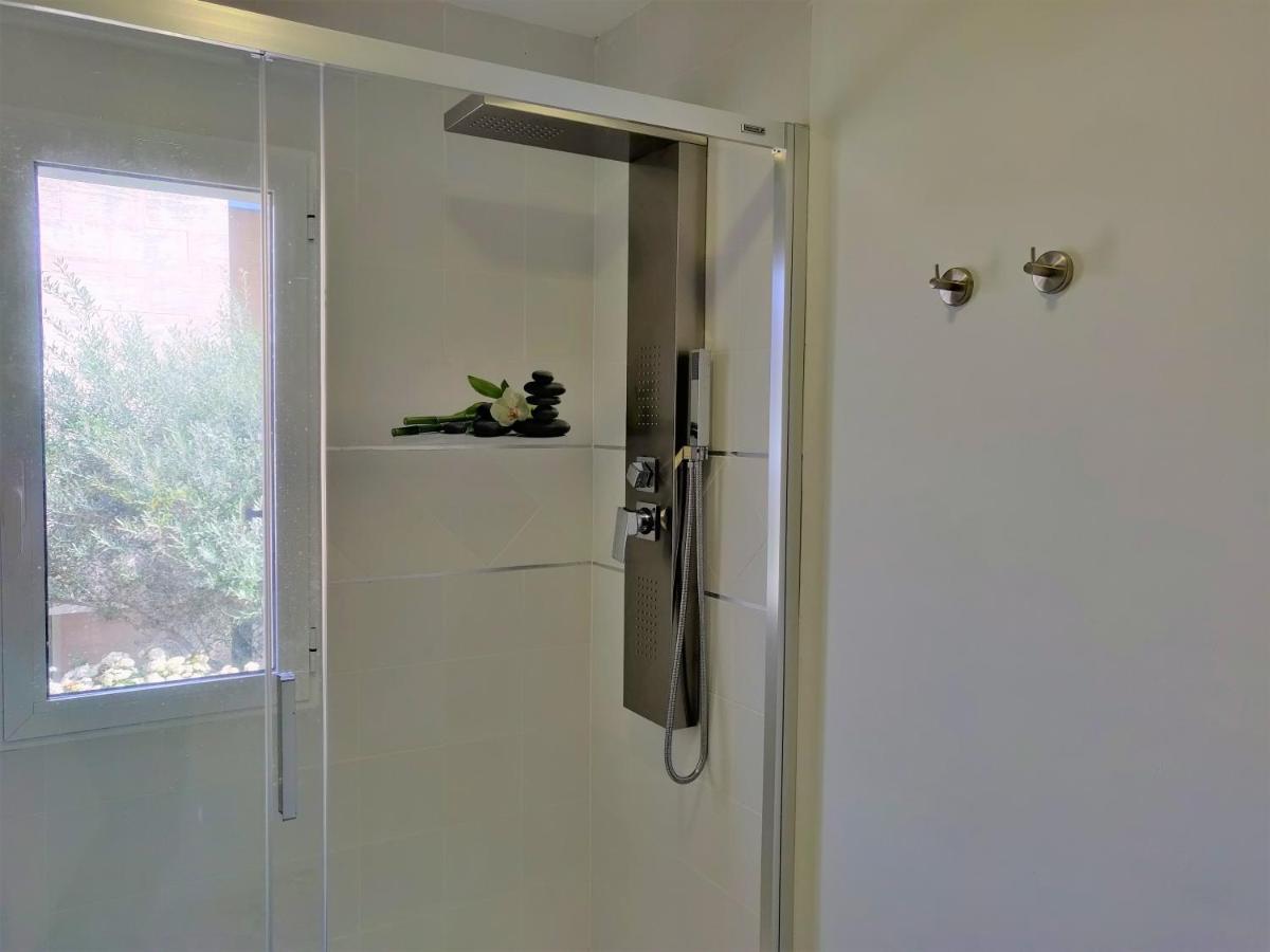 Apartamentos R66 Caces Esterno foto