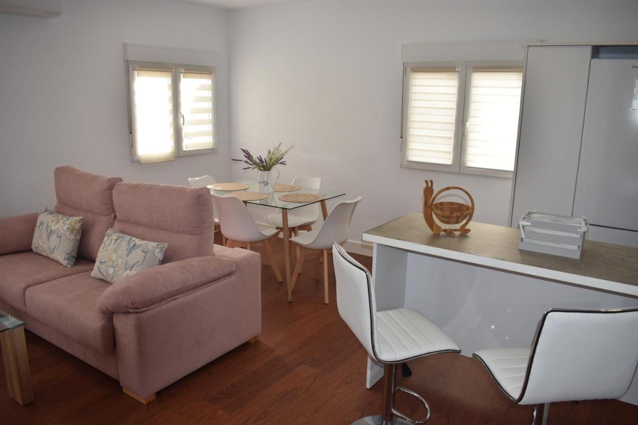 Apartamentos R66 Caces Esterno foto