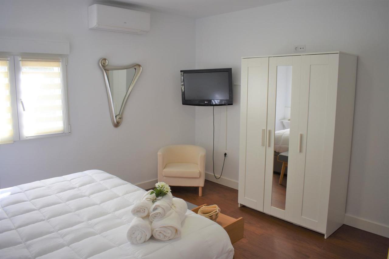 Apartamentos R66 Caces Esterno foto